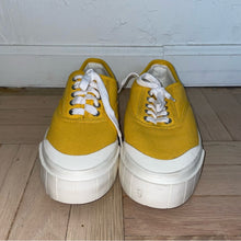Load image into Gallery viewer, Good News London Chunks Platform Low Top Canvas Sneakers (W10) - (W10.5)
