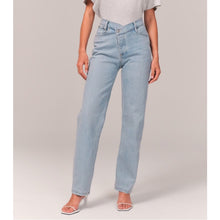 Load image into Gallery viewer, NWT Abercrombie &amp; Fitch The Dad High Rise Asymmetrical Straight Short Jeans (24W) Petite
