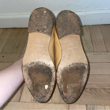 Load image into Gallery viewer, Everlane Leather Slip-On The Modern Loafer (W6.5)
