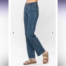 Load image into Gallery viewer, NWT Judy Blue High Waist Elastic Waist Vintage Straight Jeans (0) or (24)
