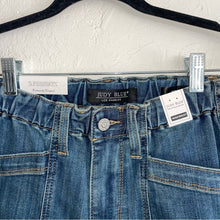 Load image into Gallery viewer, NWT Judy Blue High Waist Elastic Waist Vintage Straight Jeans (0) or (24)
