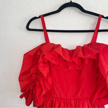 Load image into Gallery viewer, Vintage TD4 Southern Bell Debutant Off Shoulder Ruffle Ballgown (XS)
