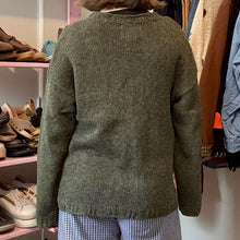 Load image into Gallery viewer, Vintage Fall Harvest Farm Button-Down Cardigan Sweater (Medium)
