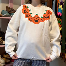 Load image into Gallery viewer, Vintage Jack-O-Lantern Pumpkin Puff Paint Sweatshirt (Large) - (XL)
