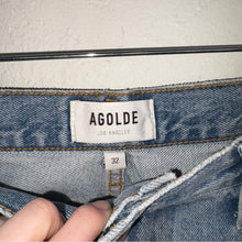 Load image into Gallery viewer, AGOLDE Pinch Waist High Rise Kick Cropped *No Pocket* Jeans (32)
