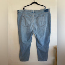 Load image into Gallery viewer, NWT Abercrombie &amp; Fitch The Dad High Rise Asymmetrical Straight Short Jeans (24W) Petite
