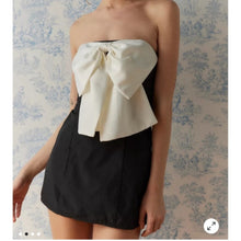 Load image into Gallery viewer, NWT Urban Outfitters Kimchi Blue Emmery Bow Strapless Mini Dress (Medium)

