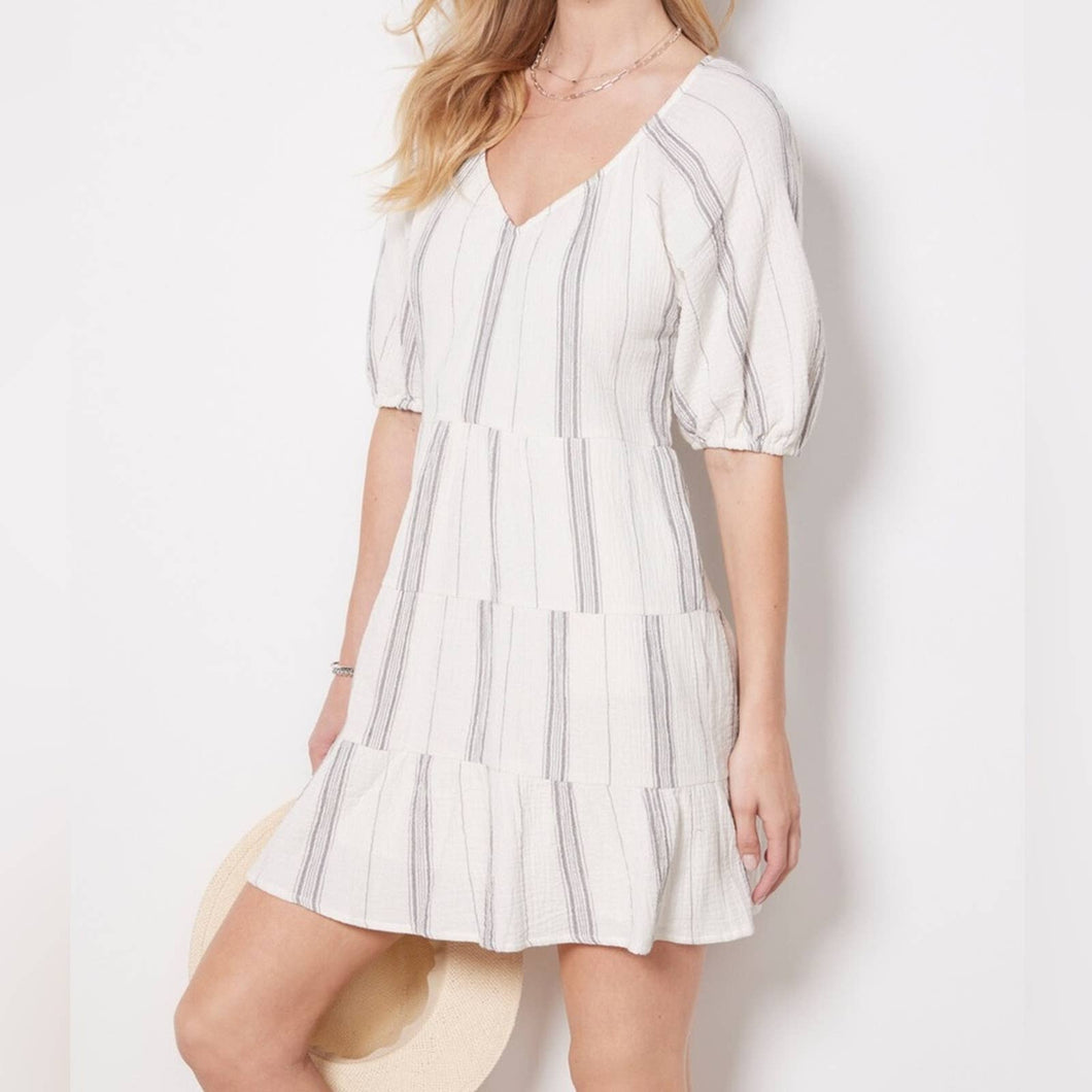 Evereve Alexia Striped Gauze V-Neck Puff Sleeve Tiered Mini Dress (XS)