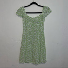 Load image into Gallery viewer, With Jean Isabelle Floral Mint Off Shoulder Button-Down Mini Dress (XS)
