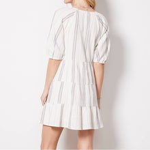 Load image into Gallery viewer, Evereve Alexia Striped Gauze V-Neck Puff Sleeve Tiered Mini Dress (XS)

